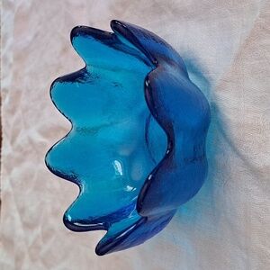 Vintage Blue Lotus Blenko Glass Bowl